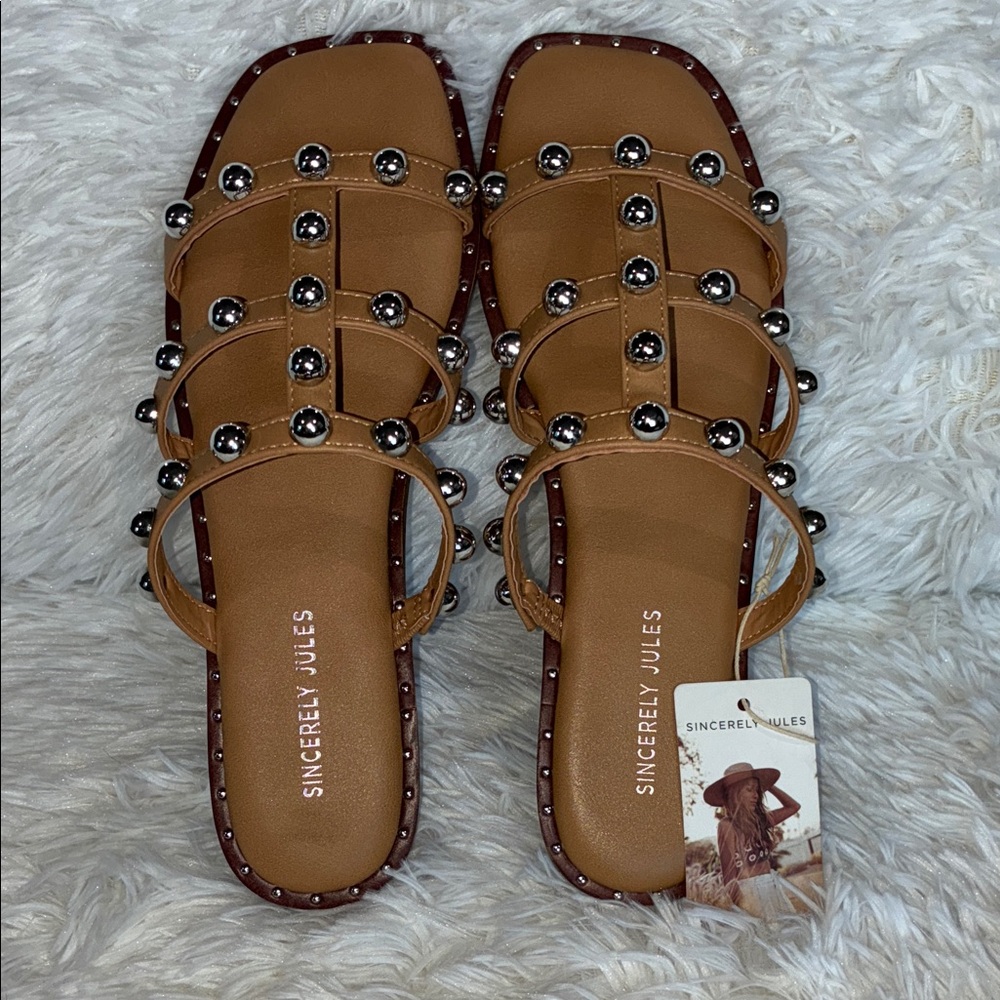 NIB Sincerely Jules Tan Studded Sandals 9.5